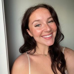 Meet your Posher, Kaleigh